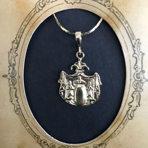HAWAIIAN CODE OF ARMS PENDANT 18k Layered Gold 2cm